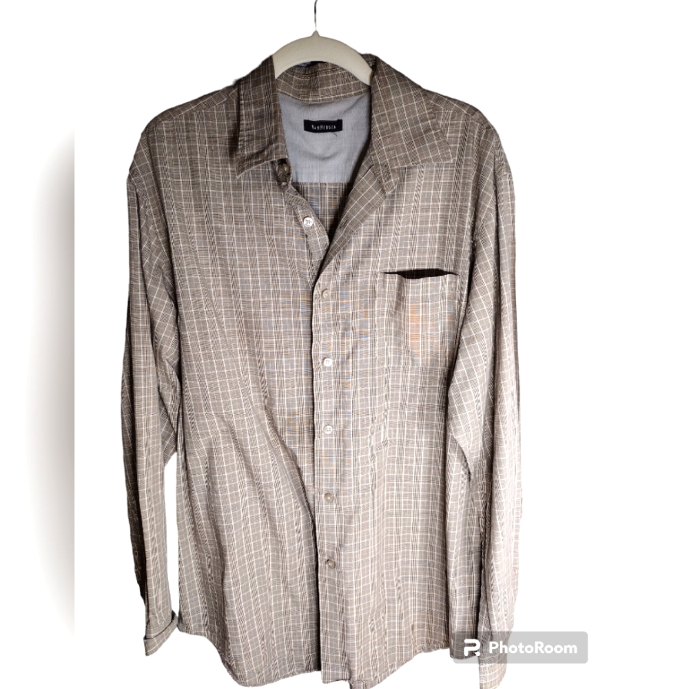 Van Heusen mens brown plaid long sleeve button up size cut out